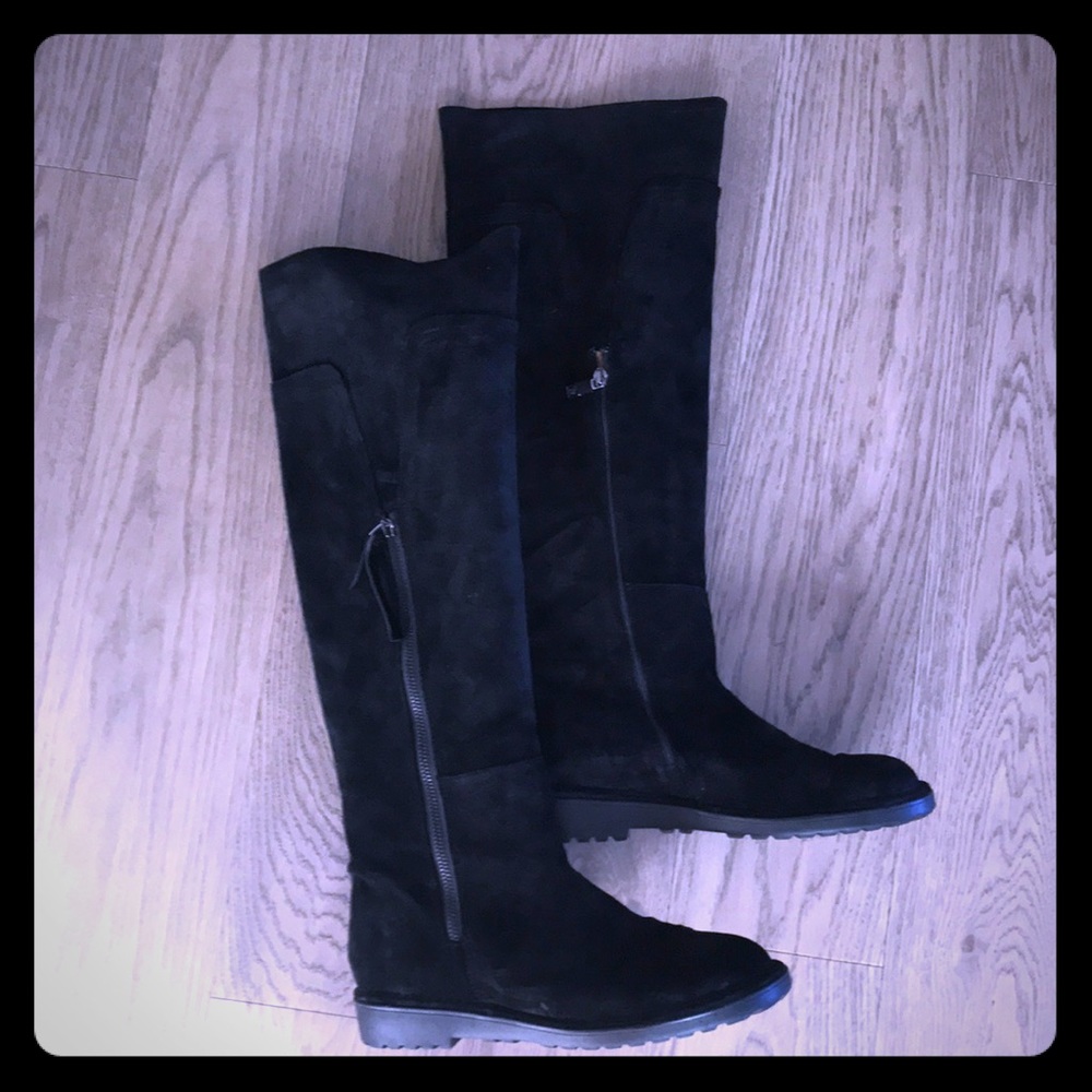 High end OTK Black suede weatherproof boots